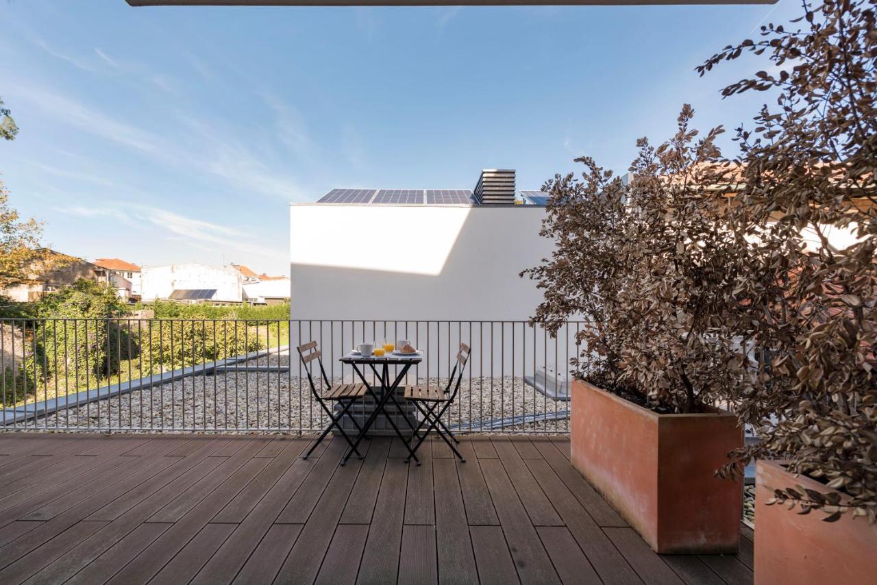 Lovelystay - Primrose 2Br Flat With Free Parking, Ac And Balcony Porto Exterior photo