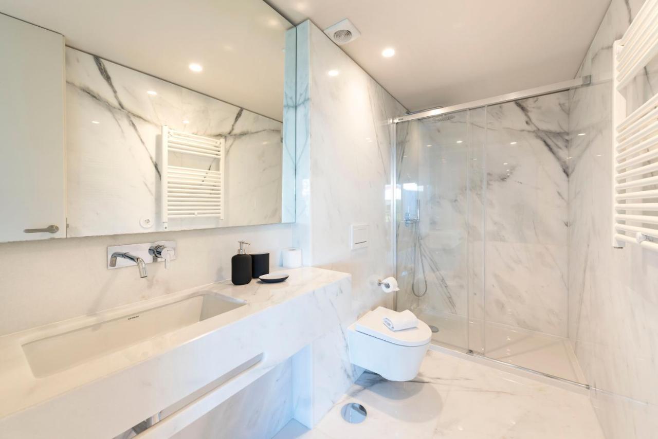 Lovelystay - Primrose 2Br Flat With Free Parking, Ac And Balcony Porto Exterior photo